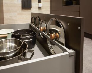 Arosa by Schuller - Pan Drawer Detail