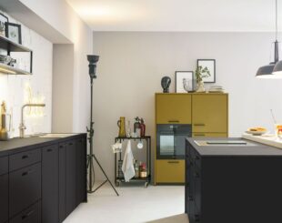 Kitchen Side view with front peninsula