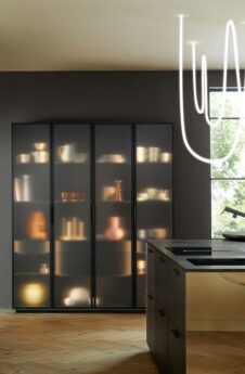 Opaque Kitchen Vetrine