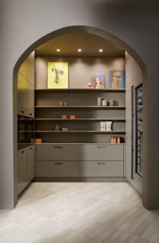 Handless ktichen design - Storage room ì