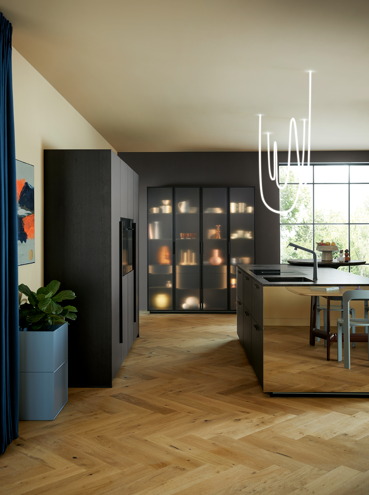 Black kitchen design full view vertical