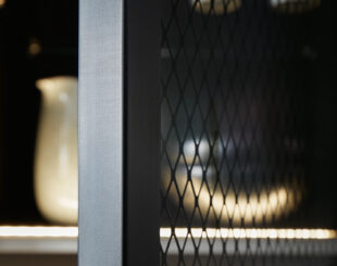 Shuller - Avola Balck - Semi Transparent Cupboard Detail